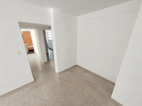 Departamento en Alquiler en Monserrat, $ 750.000
