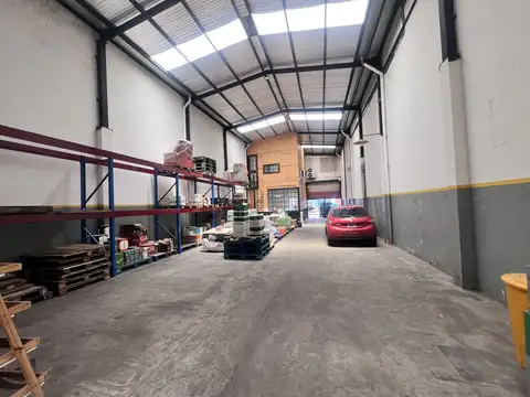 Galpon en Alquiler A Estrenar