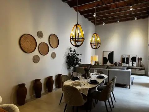 Casa de diseño de 3 dormitorios con patio, pileta y terraza exclusiva | Zona Río