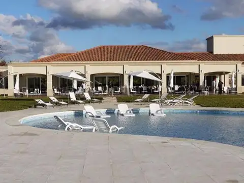 Lote Terreno en Club de Campo Miralagos La Plata
