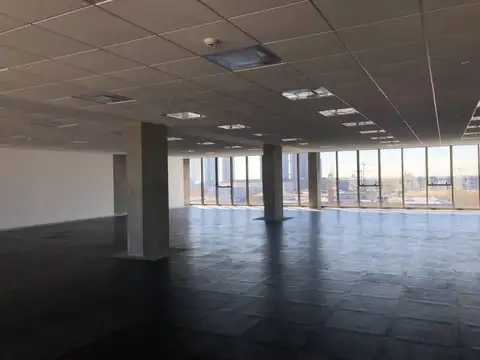 Oficina en Alquiler al Este