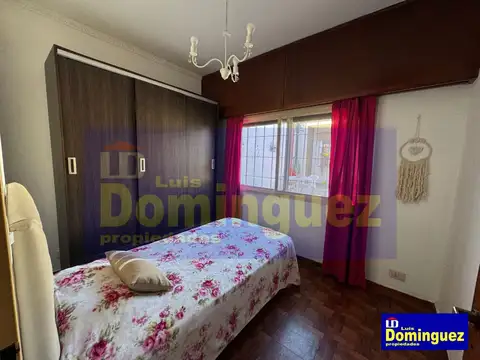 casa 2 dormitorios mas departamento al fondo..venta 2 viviendas en block