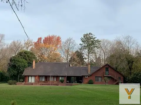 Casa en venta - 6 Dormitorios 6 Baños - 17.000Mts2 - Tortuguitas