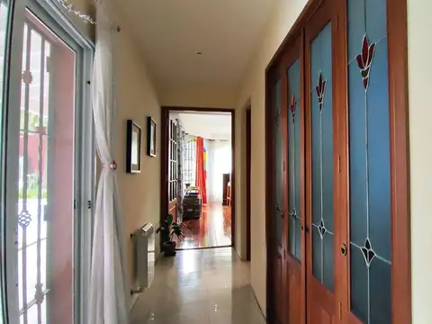 VENTA CASA 7 AMB | BARRIO LA BOTA | BENAVÍDEZ