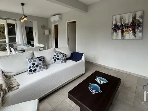 Departamento en Venta en Zona Duplex, USD 168.000