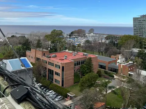EXC. MONOAMBIENTE VISTA AL RIO PROX AL PASEO DE LA COSTA , DE LAS ESTACIONES DE OLIVOS Y DEL LIBERTADOR MUY LUMINOSO