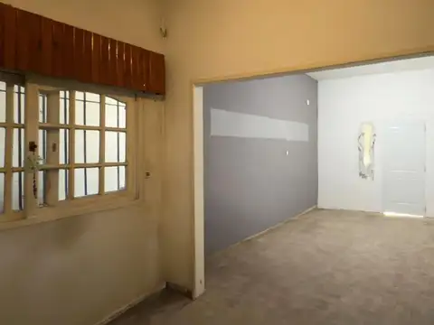 Depto Tipo Casa en Alquiler de 3 ambientes