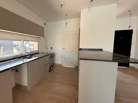 Venta Casa Pilar del Este Santa Emilia- Pilar