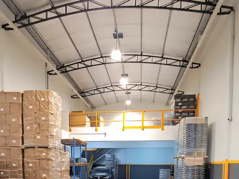 Galpon en Alquiler en Tablada, USD 1.500