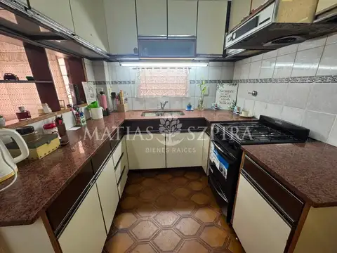 Depto Tipo Casa en Venta 40 años
