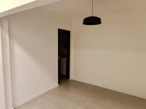 Depto Tipo Casa en Venta en Parque Luro, USD 64.000