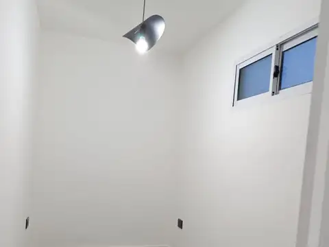 Depto Tipo Casa en Venta 35 años