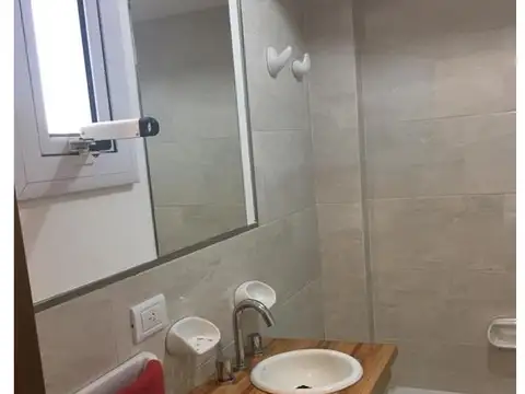 Departamento en Alquiler, Monoambiente. - Buen estado, Caseros Centro