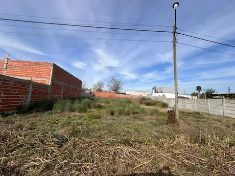 LOTE EN VENTA MELCHOR ROMERO