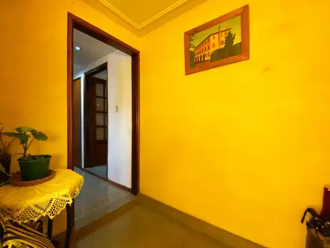 Casa 7 ambientes con 3 baños