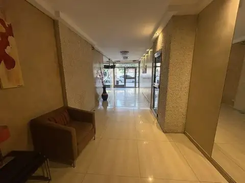 Avenida Mitre 1800, Piso 2