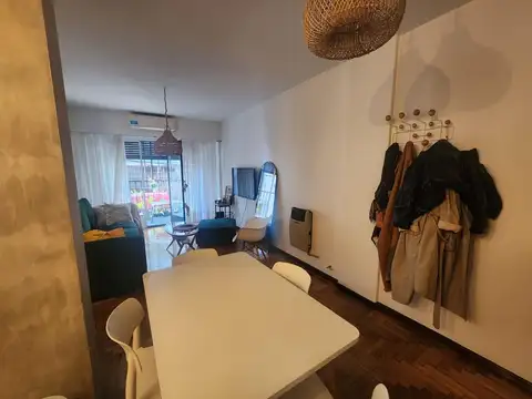 Departamento 3 ambientes al frente con balcon exc. estado