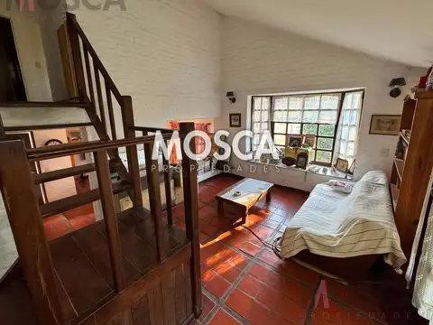 Casa 5 ambientes con 3 baños