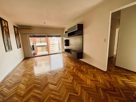 Departamento en Venta en Flores, USD 169.000