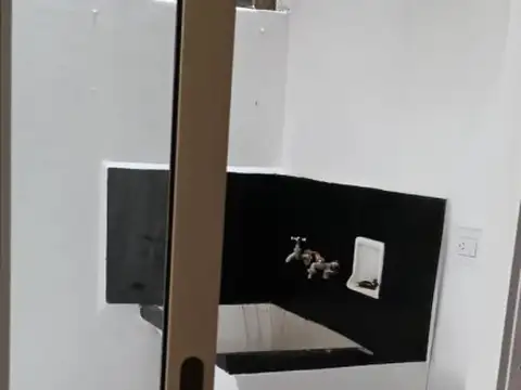 Depto Tipo Casa 2 ambientes con 1 baño