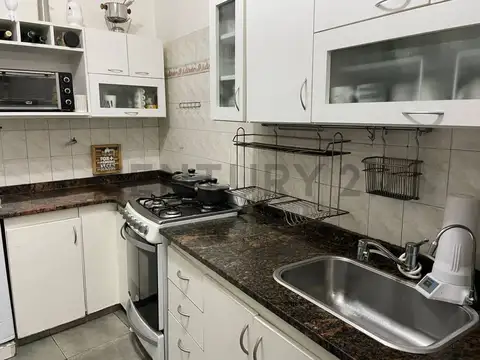 Depto Tipo Casa en Venta de 4 ambientes