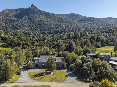 Venta Casa en Arelauquen Golf Bariloche