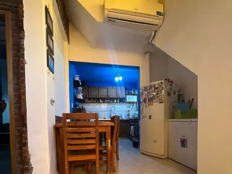 Depto Tipo Casa en Venta de 5 ambientes