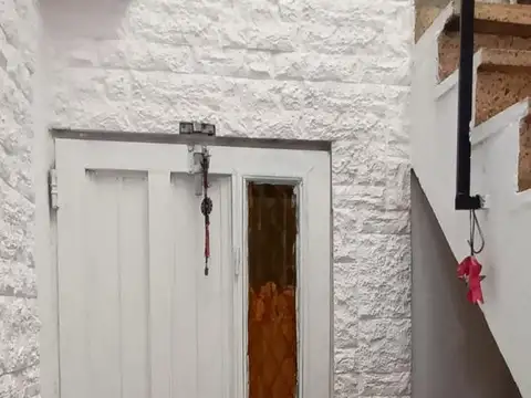 Depto Tipo Casa en Venta en Floresta, USD 89.000