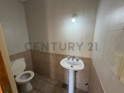 64 entre 143 y 144 2400, Piso 2416