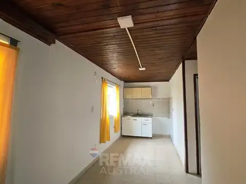 ALQUILER CASA 2 DORMITORIOS - ABEL AMAYA