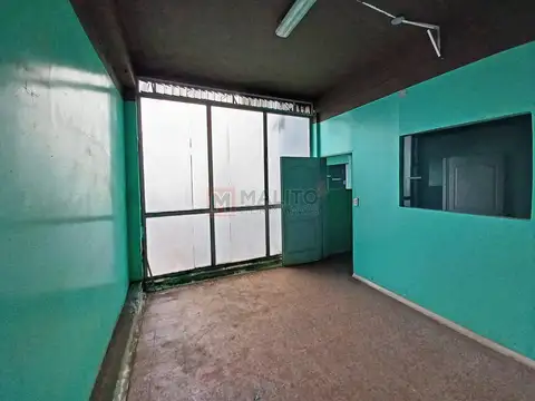 Alquiler Local Galpón 600m2 - 3 Plantas - en Villa Lugano