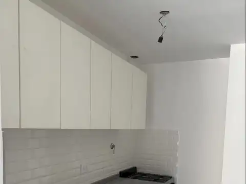 Departamento 2 ambientes - Floresta - Pronto a entrega  -  6°F