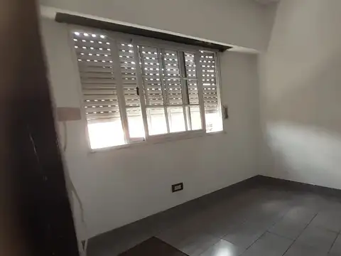 Local en Venta Via Pública