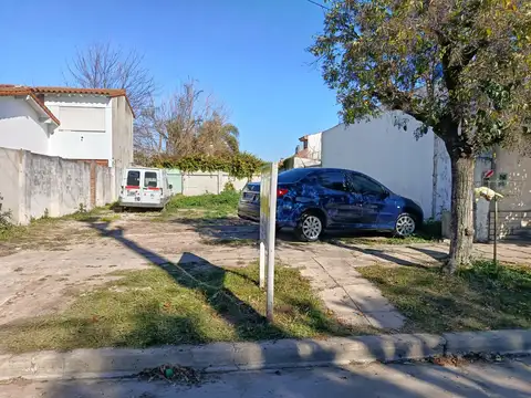 Terreno en Venta en Castelar Sur, USD 58.000