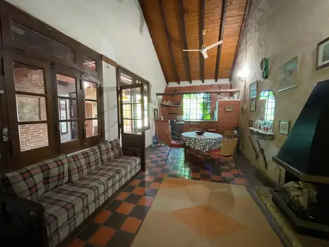 Casa en Venta en Paso de la Patria, USD 150.000