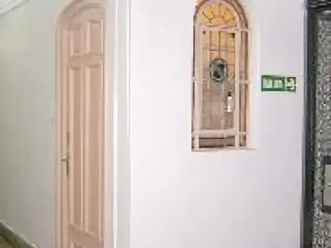 Av. Corrientes 700, Piso 8