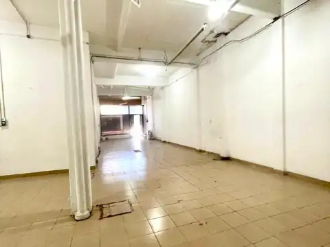 VENTA LOCAL EN BELLA VISTA