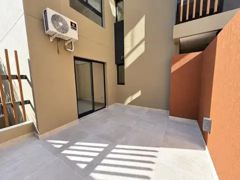 3 ambientes a estrenar con patio y balcón en Palermo