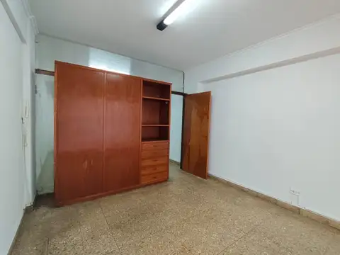 Oficina en Alquiler en Centro, $ 350.000