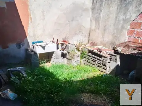 Depto Tipo Casa en Venta en Paso del Rey, USD 50.000