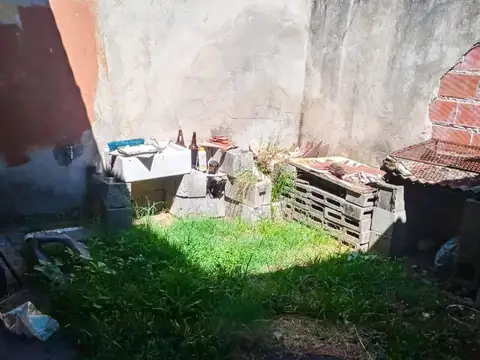 Depto Tipo Casa en Venta en Paso del Rey, USD 50.000