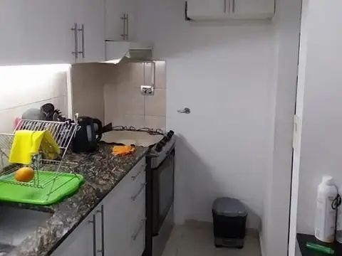 Ovidio Lagos 409 , Piso 7