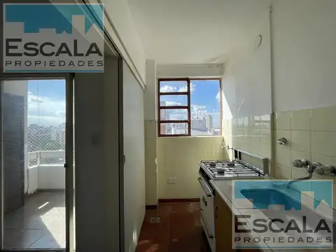Departamento en Alquiler en Martin, $ 350.000