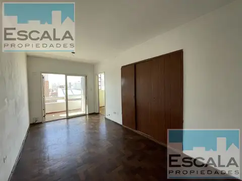 DEPARTAMENTO DE UN DORM CON BALCON EN ALQUILER BARRIO MARTIN