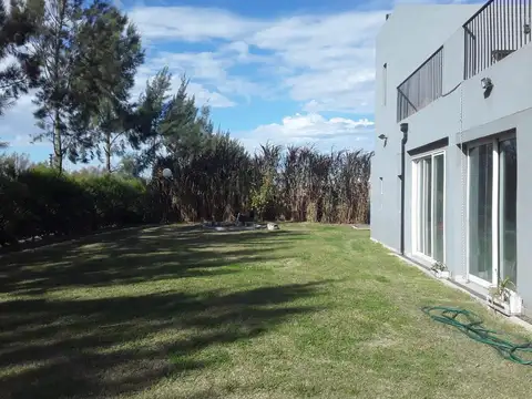 Casa en Alquiler Temporal en San Matias, USD 5.600