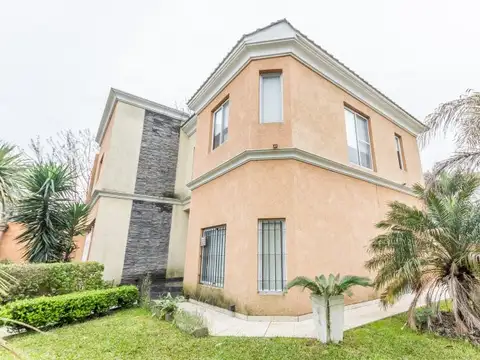 Casa en Venta en Villa Luzuriaga, USD 245.000