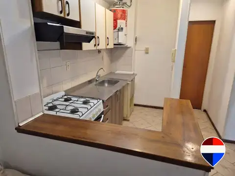 VENTA DEPARTAMENTO CON BALCON LUMINOSO APTO CRED.