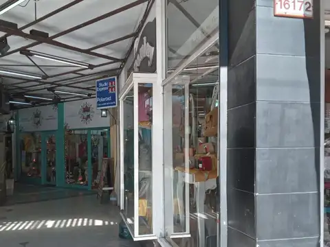 Local en Venta en Haedo Sur, USD 130.000