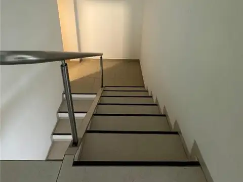 Oficina en Alquiler en Villa San Martín, $ 750.000