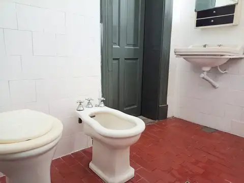 Casa en Arijon y Ayacucho